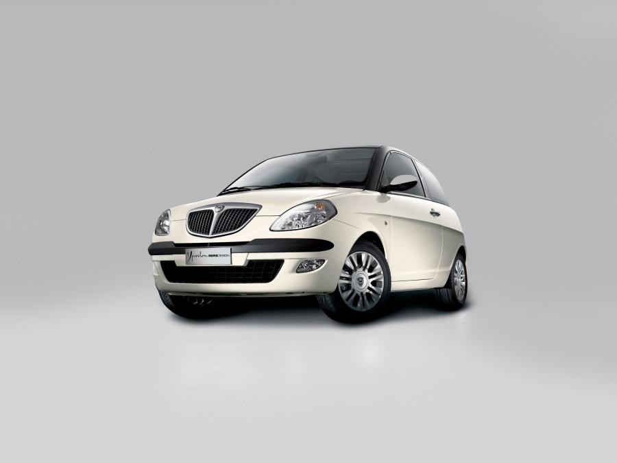  Lancia Ypsilon by MomoDesign 2005 года  (фото 14 из 29)